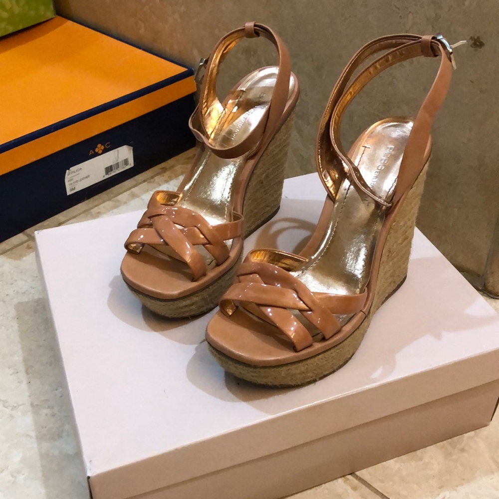 BCBG Espadrilles